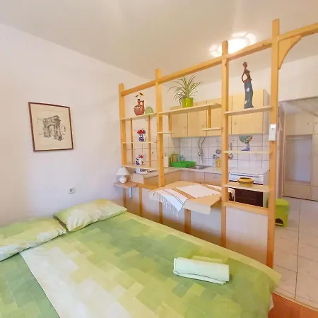 Ruzica, Pjescana Uvala